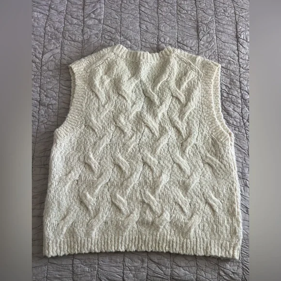 J. Crew Ivory Cable Knit Vest - Picture 3 of 8